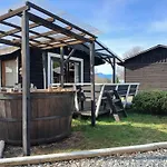 Cabanas Con Tinaja
